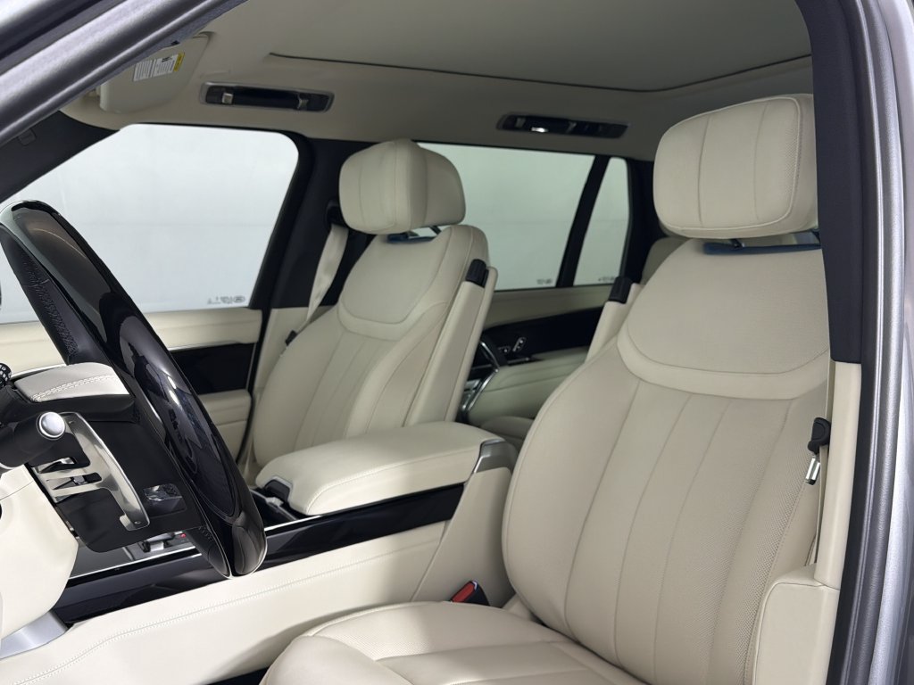 New 2027 Land Rover Range Rover Long Wheelbase Autobiography AWD/4WD image 5