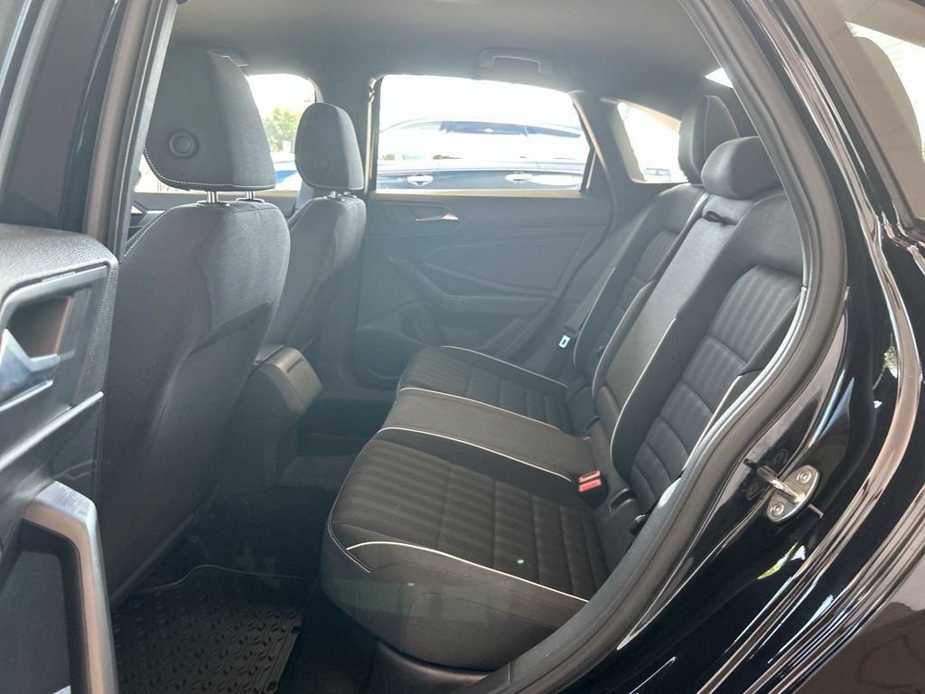 Certified 2024 Volkswagen Jetta Sport FWD image 27