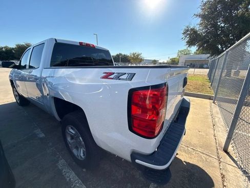 Used 2018 Chevrolet Silverado 1500 LT w/ Texas Edition AWD/4WD image 8