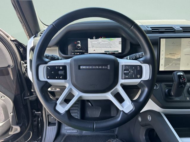 Used 2025 Land Rover Defender 110 S AWD/4WD image 33