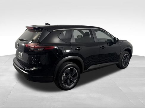 Used 2025 Nissan Rogue SV FWD image 6