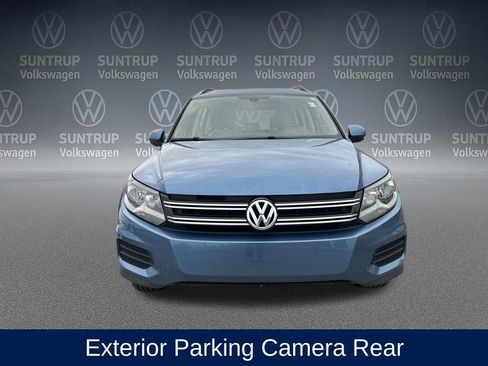 Used 2017 Volkswagen Tiguan S image 7