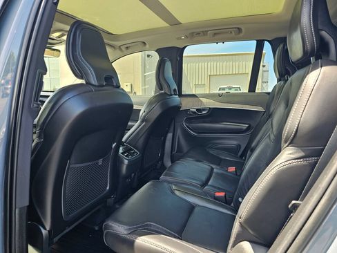 Used 2023 Volvo XC90 B6 Ultimate w/ Protection Package Premier AWD/4WD image 11