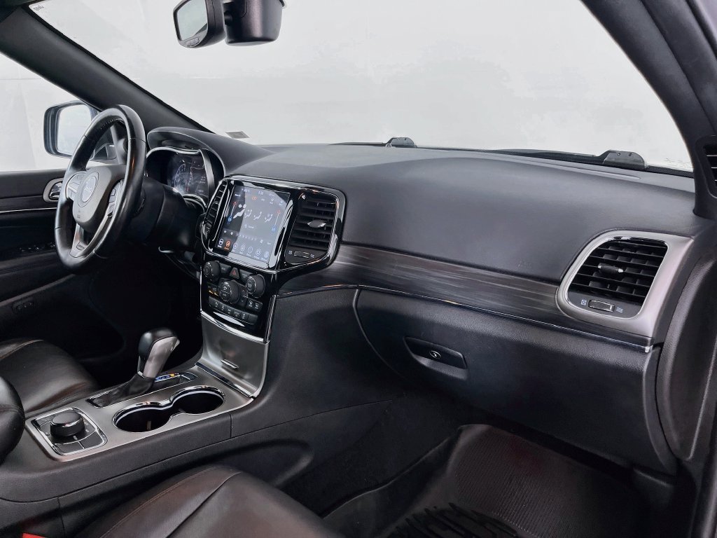 Used 2021 Jeep Grand Cherokee Limited AWD/4WD image 34