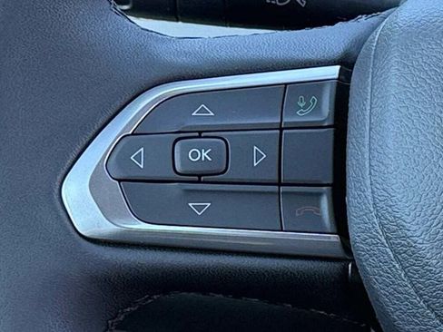 New 2026 Jeep Compass Limited image 28