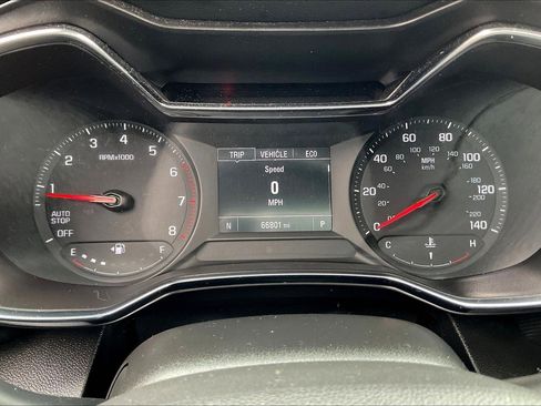 Used 2022 Chevrolet TrailBlazer LT w/ Confidence II Package image 18