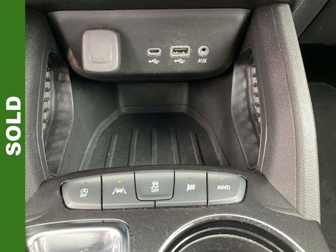 Used 2023 Chevrolet TrailBlazer RS AWD/4WD image 20