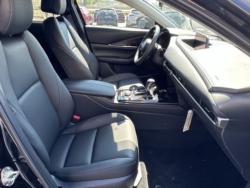 New 2025 MAZDA CX-30 AWD 2.5 S w/ Select Sport Pkg image 14
