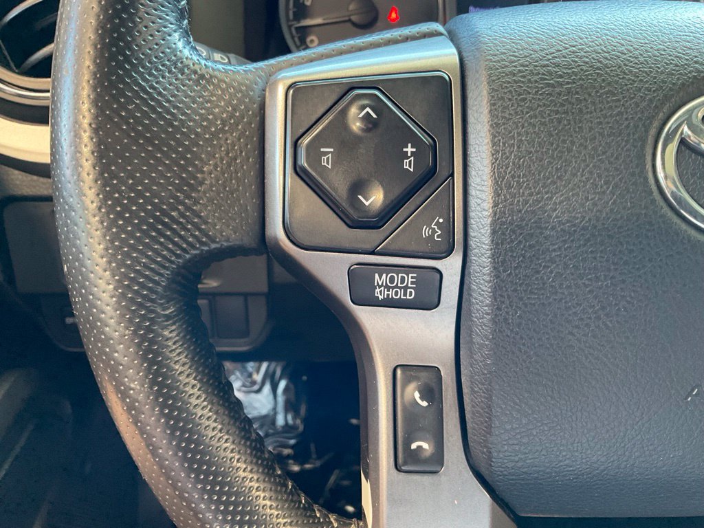 Used 2019 Toyota Tacoma Limited AWD/4WD image 12