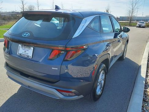 Certified 2025 Hyundai Tucson SE AWD/4WD image 5