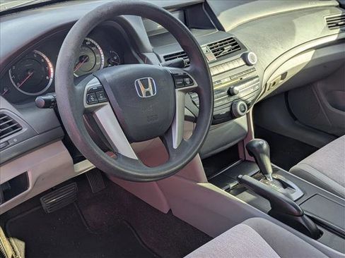 Used 2010 Honda Accord LX-P image 8