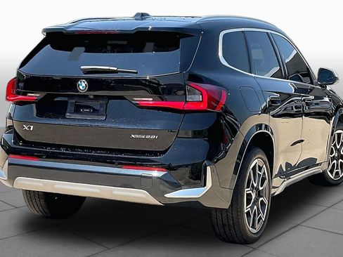 Used 2024 BMW X1 xDrive28i w/ Technology Package AWD/4WD image 13