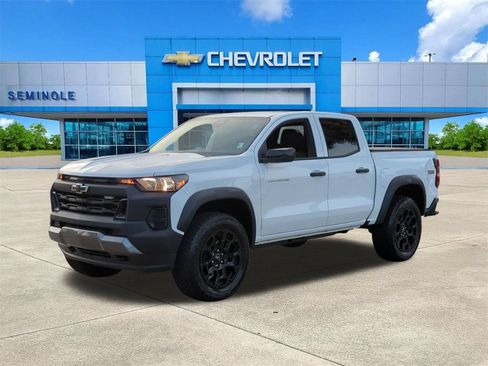 Certified 2026 Chevrolet Colorado Trail Boss AWD/4WD image 2