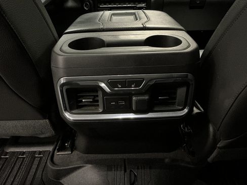 Used 2019 GMC Sierra 1500 Denali w/ Denali Ultimate Package AWD/4WD image 25