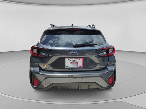 Used 2024 Subaru Crosstrek 2.0i Premium AWD/4WD image 6