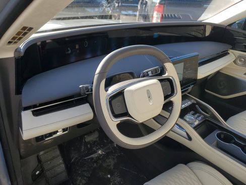 New 2026 Lincoln Nautilus Black Label image 13