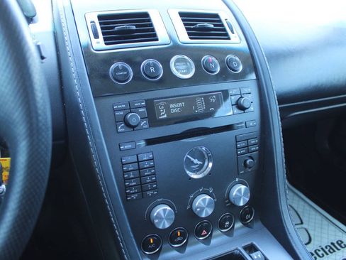 Used 2008 Aston Martin V8 Vantage Coupe RWD image 28