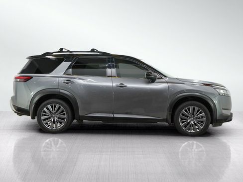 Used 2023 Nissan Pathfinder SL w/ SL Premium Package AWD/4WD image 7