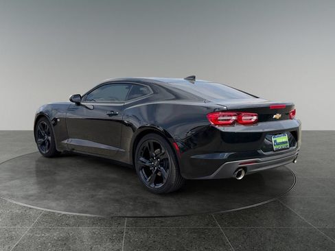 Used 2024 Chevrolet Camaro LT RWD image 7