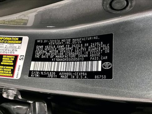 Used 2025 Toyota Camry XSE FWD image 40