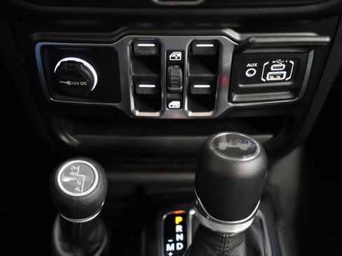 Certified 2022 Jeep Wrangler Unlimited Sport AWD/4WD image 30