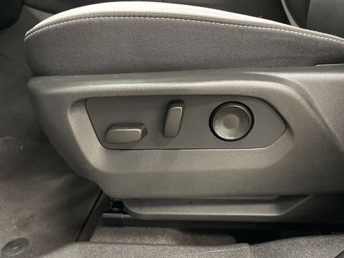 Used 2025 Buick Envision Sport Touring image 15