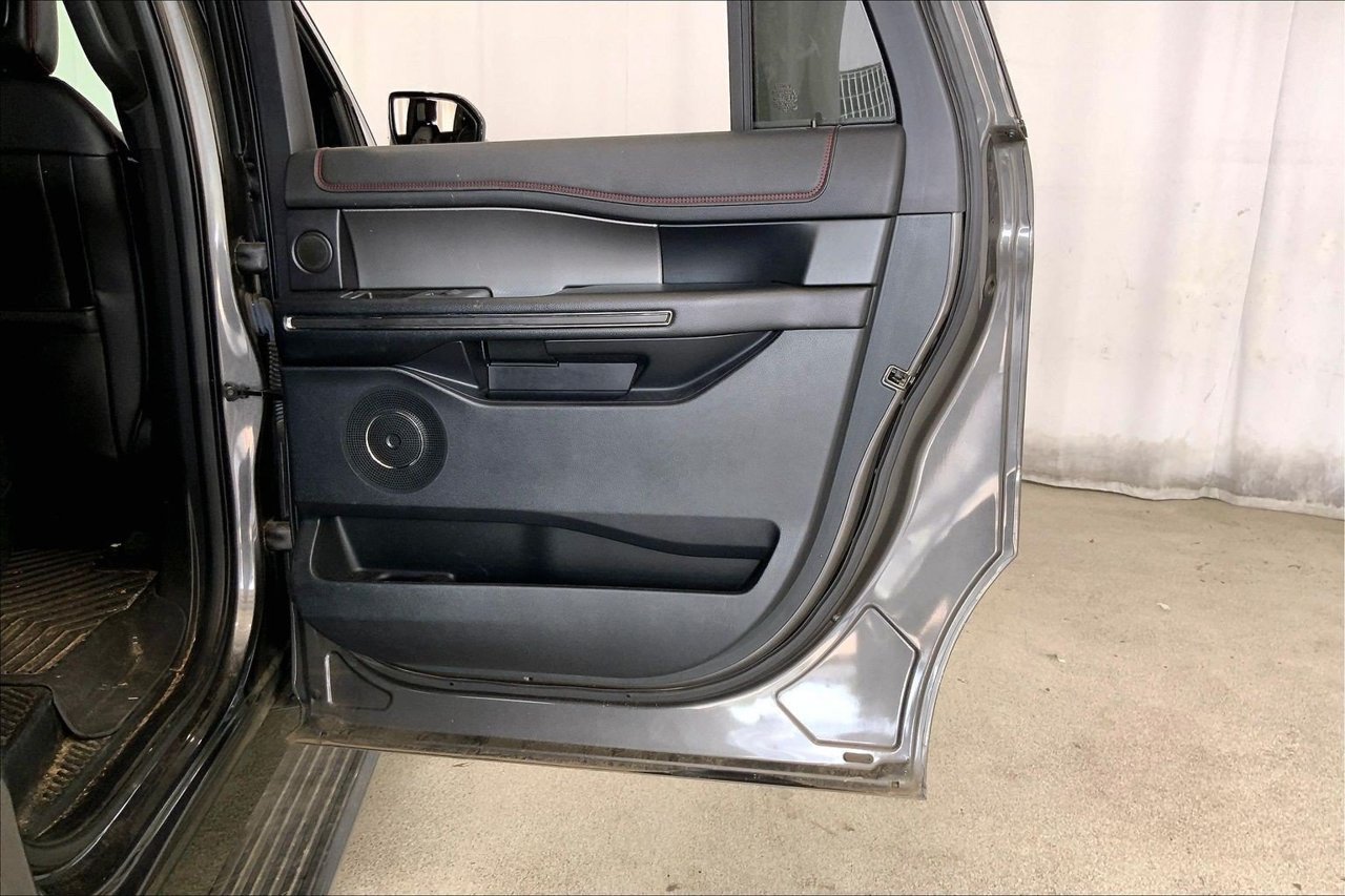 Used 2021 Ford Expedition Max Limited AWD/4WD image 23