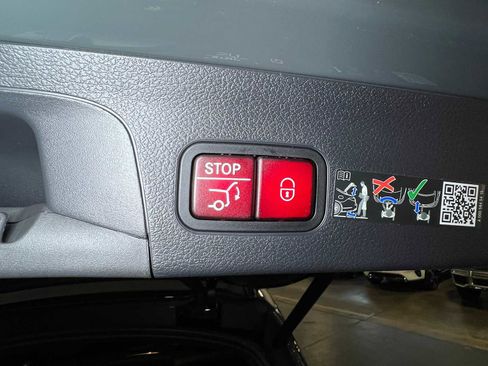 New 2025 Mercedes-Benz GLS 63 AMG 4MATIC image 17