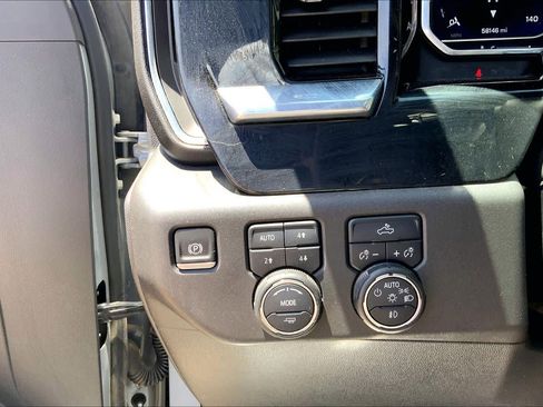 Used 2024 Chevrolet Silverado 1500 LT Trail Boss w/ Protection Package AWD/4WD image 36