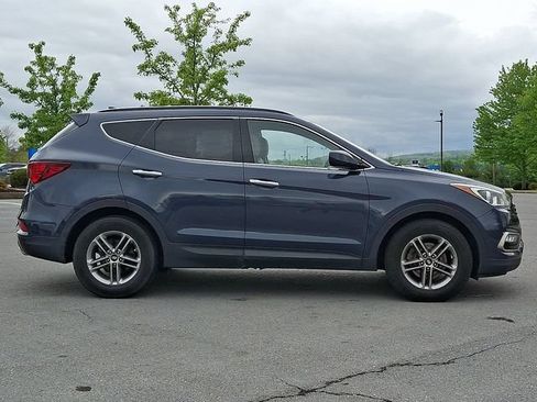 Used 2017 Hyundai Santa Fe Sport AWD/4WD image 10