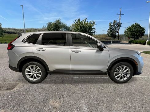 New 2026 Honda CR-V EX image 7