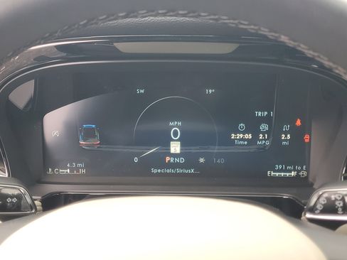 New 2026 Lincoln Corsair Premiere image 19