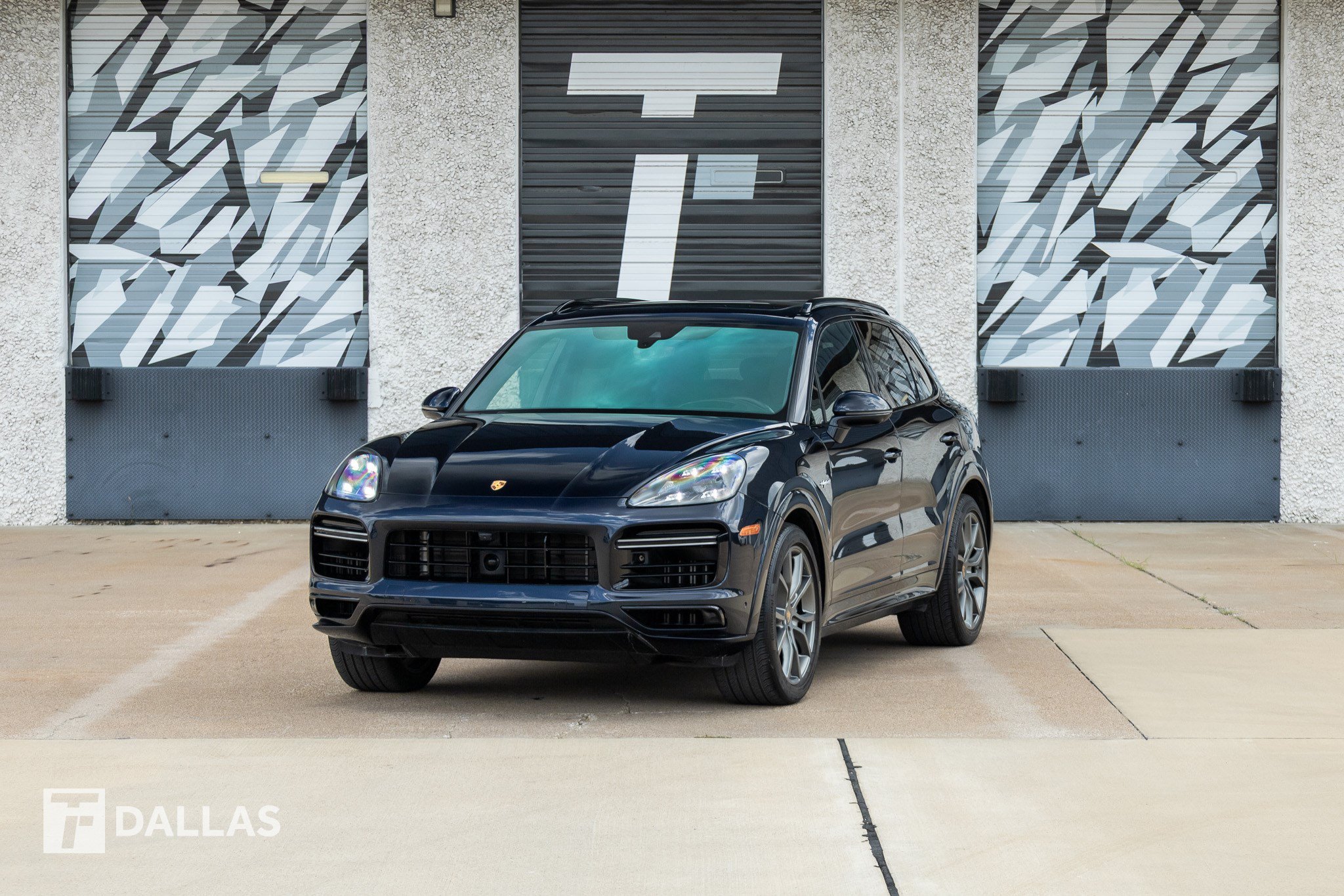 Used 2023 Porsche Cayenne Turbo S AWD/4WD image 6