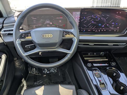 Used 2025 Audi A5 2.0T Premium Plus w/ Premium Plus AWD/4WD image 9