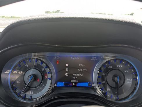 Used 2023 Chrysler 300 S image 11