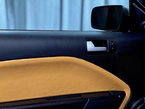 Used 2007 Ford Mustang GT Premium image 32