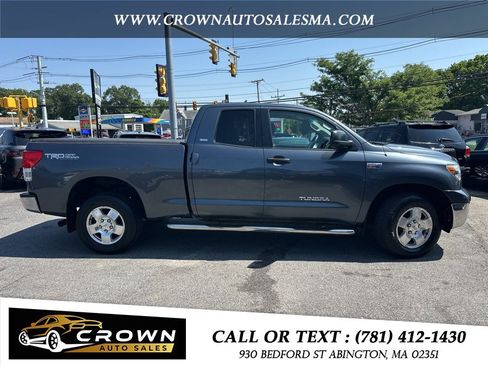 Used 2010 Toyota Tundra 4x4 Double Cab image 4