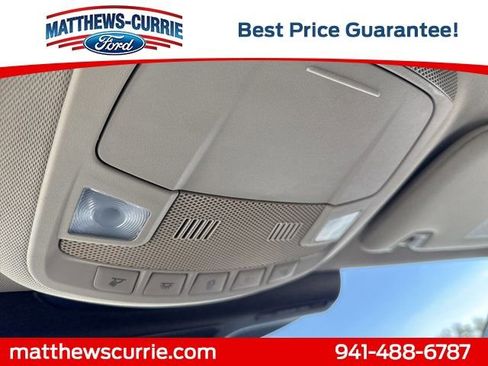 Used 2022 Lincoln Nautilus FWD image 22