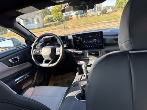 New 2025 Ford Mustang Coupe image 30