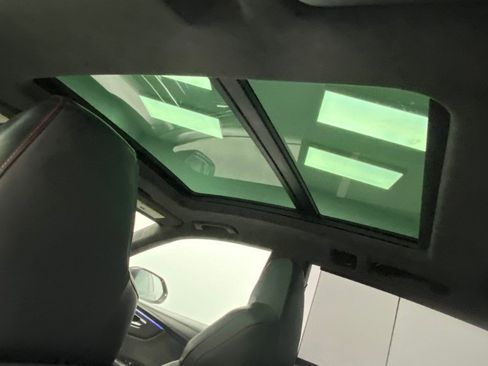 Used 2022 Audi RS Q8 w/ Carbon Optic Package image 38