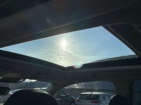 Used 2024 Subaru Forester Premium image 18