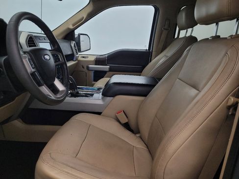 Used 2015 Ford F150 Lariat image 17