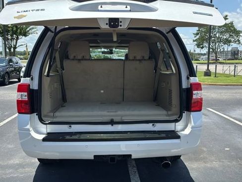 Used 2015 Ford Expedition Max Limited image 10