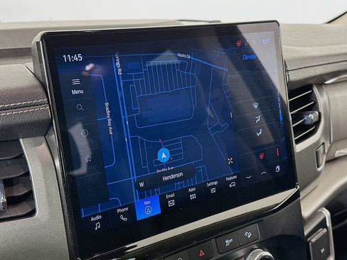 Used 2024 Ford Expedition Max XLT image 22