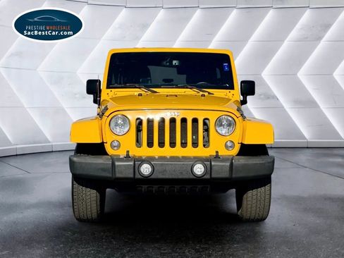 Used 2015 Jeep Wrangler Unlimited Sahara w/ Max Tow Package image 2