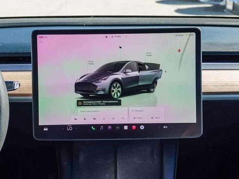 Used 2023 Tesla Model Y Long Range image 12