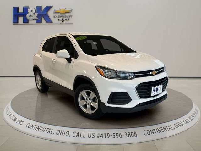 Used 2019 Chevrolet Trax LS w/ Fleet Convenience Package AWD/4WD image 1