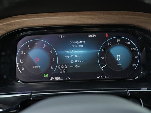 Used 2024 Volkswagen Atlas SE image 49