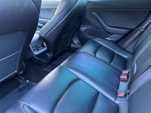 Used 2020 Tesla Model 3 Standard image 12