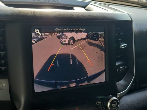 Used 2019 RAM 1500 Big Horn AWD/4WD image 24